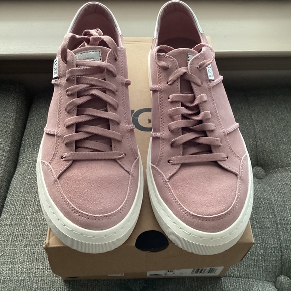 UGG® Alameda Lace-Up Sneaker (Women) 10M - Picture 5 of 12